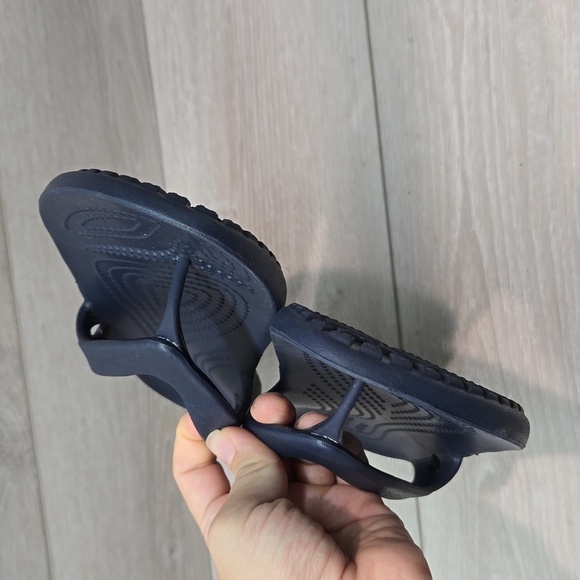 Crocs Women Outdoor Thong Flats rubber sandals shoes sz 8 - Picture 3 of 10